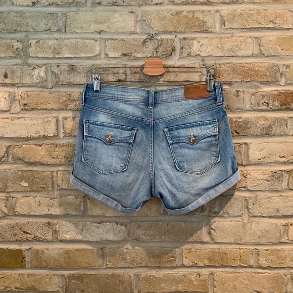 Denim shorts - Picture 2 of 2